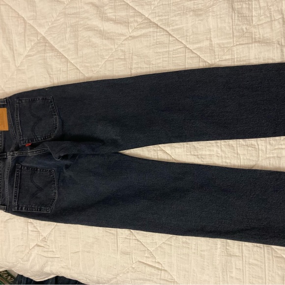 Levi’s Premium Waterless Button Fly Jeans (25) - Picture 10 of 13